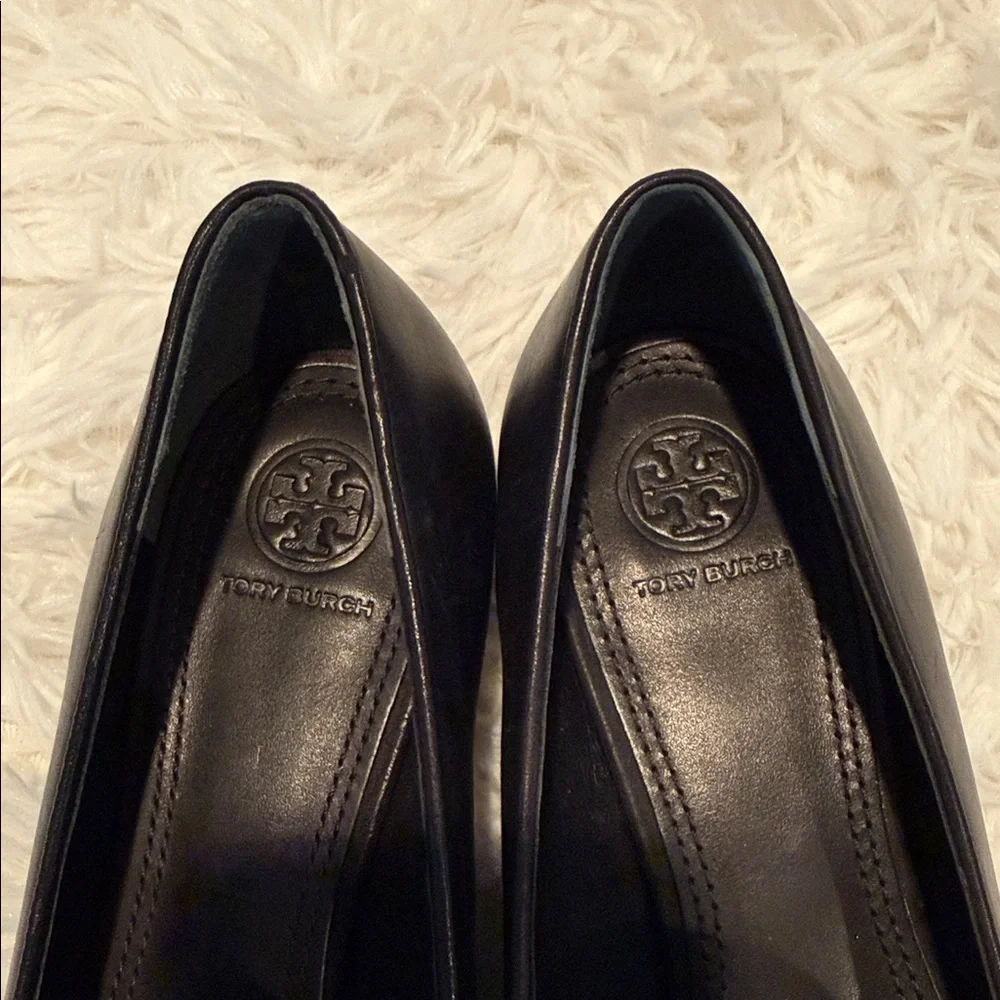 Tory Burch Gemini Link Black Slip On Flats NWT Size 8.5